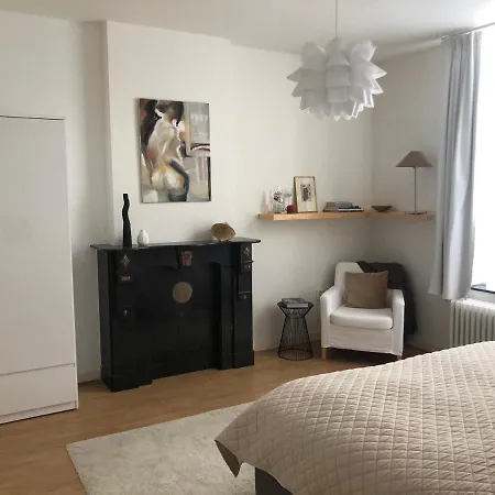 Alexander Bed & Breakfast 3*